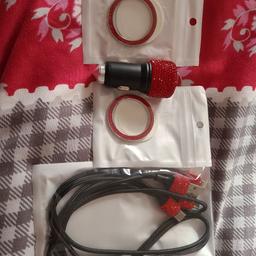 Ladekabel Set und Adapter für das Auto
In schwarz mit glitzer roten Details sowie Verzierungen für das Auto(Ringe)
Versand möglich trägt der Käufer