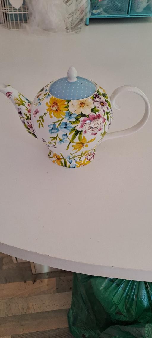 Buy & Sell South Yorkshire Doncaster - Photos for Katie Alice English Garden teapot