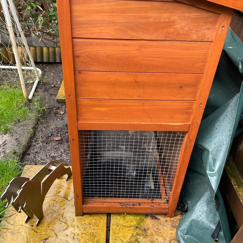 Rabbit hutch in B75 Birmingham for £25.00 for sale Shpock