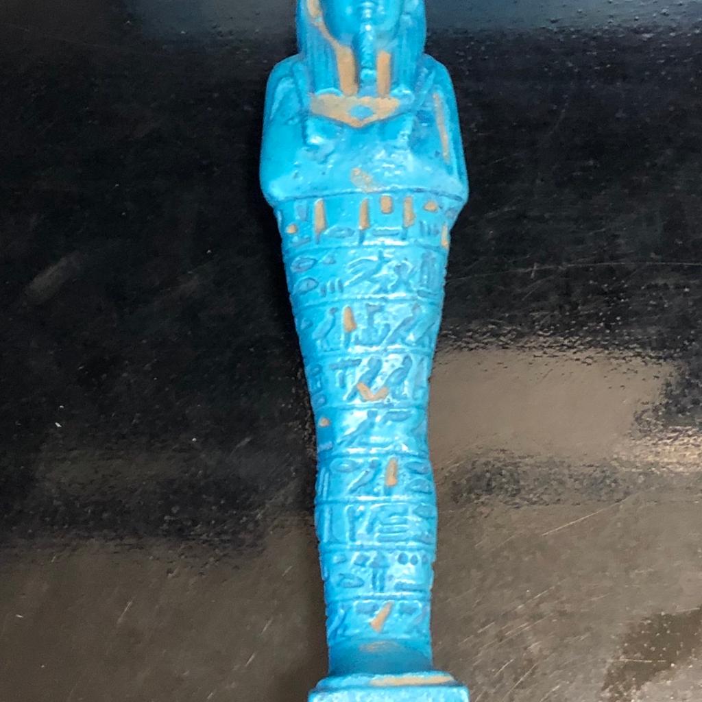 Old vintage ornament pharaoh. Got one stamp on the back made with solid rock . Pls look at the pictures attached for more details, can accept PayPal, collection, bank transfer or delivery if close by. Shpocks wallet too