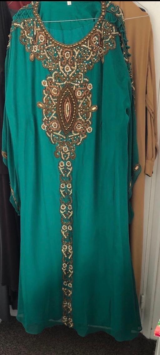 Buy & Sell East London Upper Walthamstow - East London - Photos for Green Kaftan virtually new