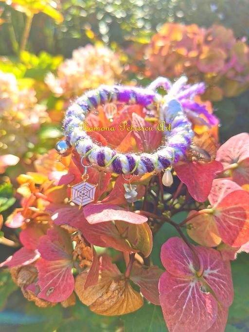 Buy & Sell West Midlands Birmingham - Photos for 🤍🕸️ White Spider Web Fluorite Bracelet