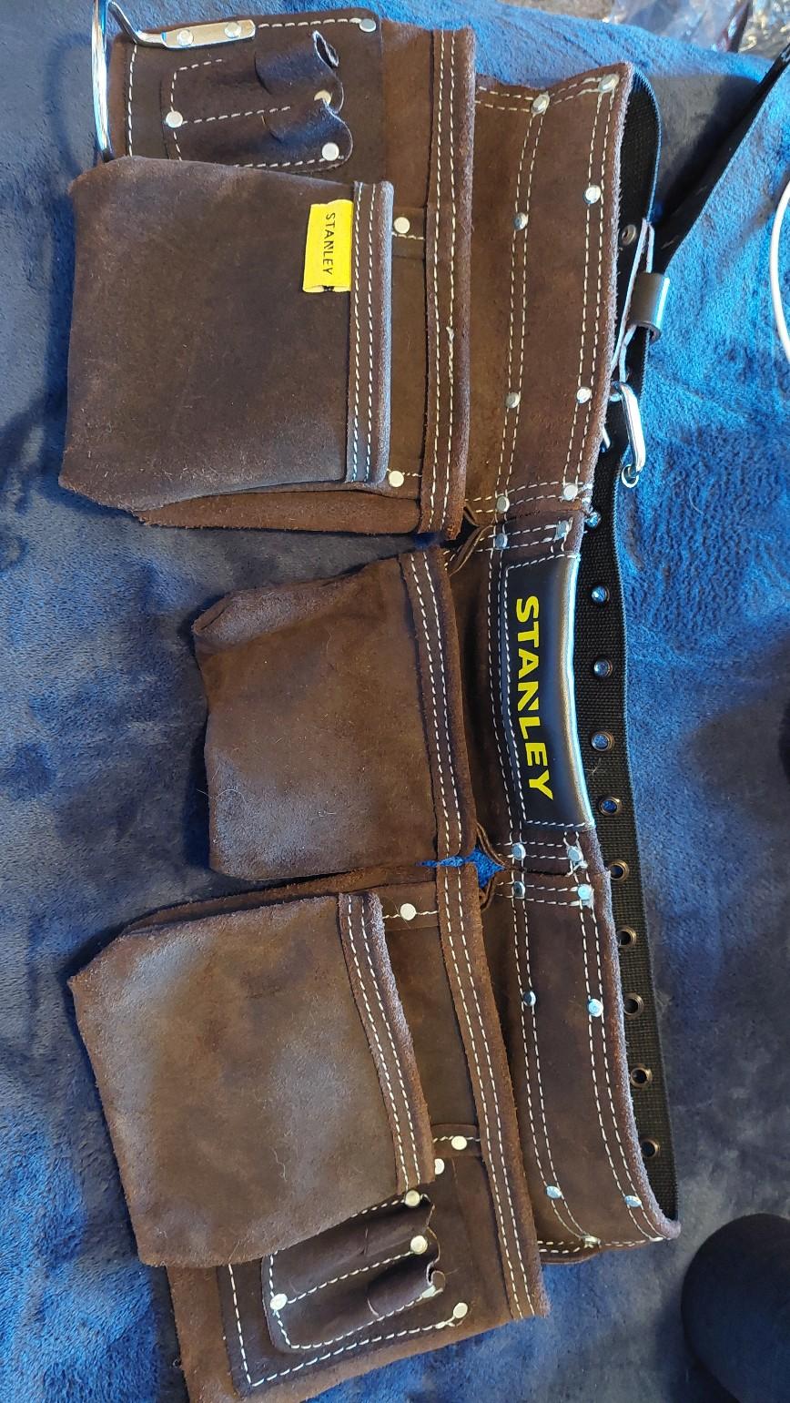 Stanley Leather Tool belt pouch in B42 Birmingham für 25,00 £ zum