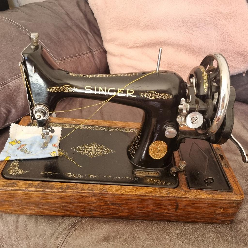 singer sewing machine in WS4 Walsall for £80.00 for sale Shpock