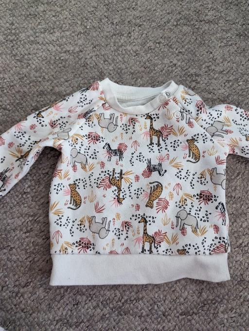 Buy & Sell South West London Norbury - South West London - Photos for 3-6 month thick jumper