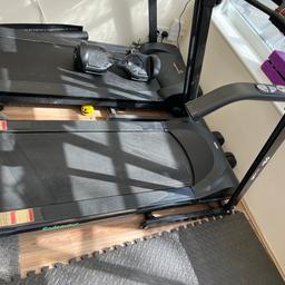 York fitness treadmill in good used condition will put treadmill oil on belt board before it goes.
Pickup only from scholar green
£40 Ono