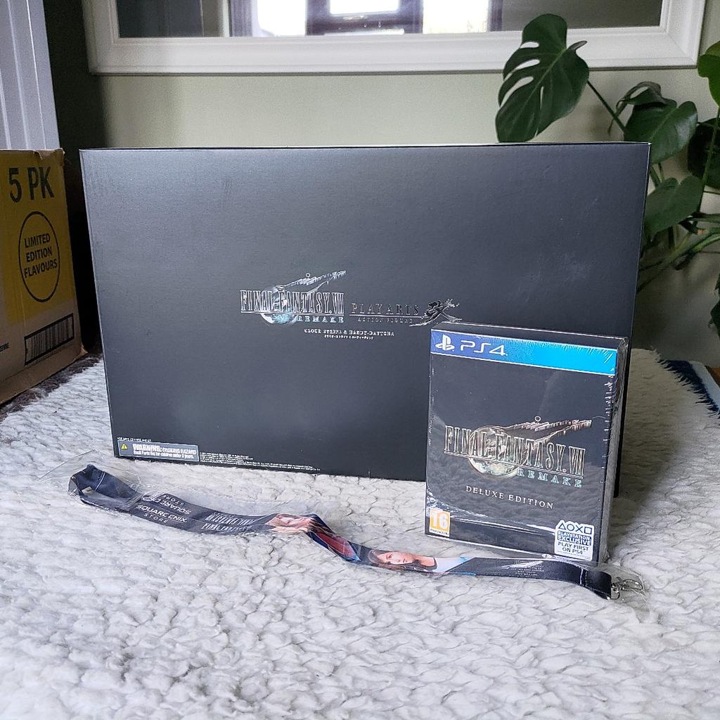 brand new and sealed deluxe edition FF7 remake ps4 game with the Cloud strife and Hardy Daytone bike figurine, also comes with an added bonus square store lanyard that is also sealed.

this is the highest tier version of this game.

an excellent collectors item for any avid final fantasy fan.

£500 ono