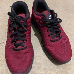 Red nike trainer shose