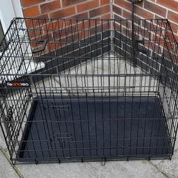 Large dog crate with rollers for easy moving.
Foldable for easy transportation.
Removable tray.
2 doors with locks.
2 carry handles.
Has only had really light use.
See 3rd image for dimensions.
Collection only please.
Will not deliver.
Thank you.