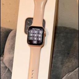 Apple Watch Series 5 in excellent working condition, no scratches or marks, comes with extra strap, box, usb cable(No plug included). Any questions please get in touch
No time waters