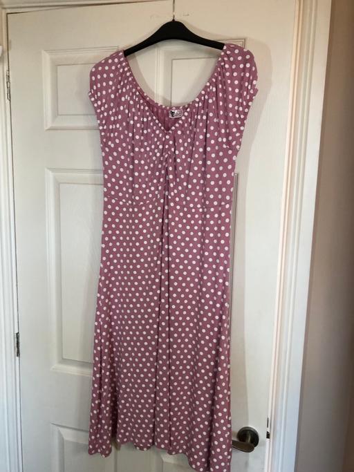 Buy & Sell Kent Canterbury - Photos for Pink polka dot dress by Pussy Deluxe