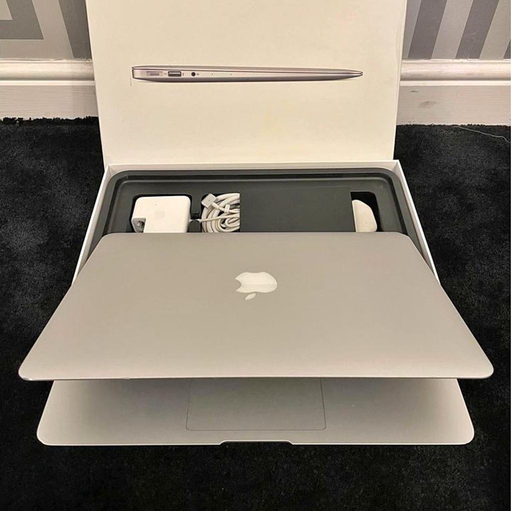 Apple MacBook Air 2015 Monterey OS Installed

Boxed with genuine charger

4gb ram
128gb Ssd

Collection anytime from Leeds
Can be delivered for extra

Buy Now Thankyou.