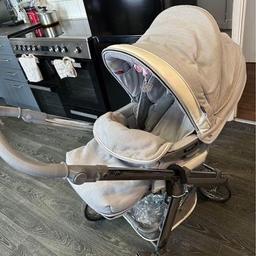 Bebecar ipop travel system
Comes with
carrycot
sit up unit
carseat
Pram umbrella
Changing bag
Good condition comes as it’s seen
£170 or nearest offer
Collection only Snodland Kent