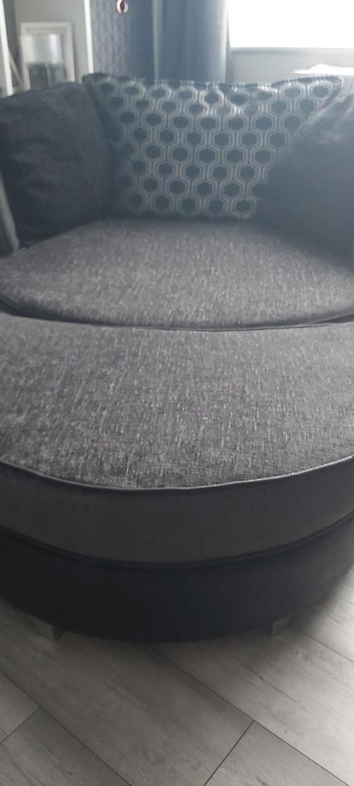 Buy & Sell West Midlands Birmingham - Photos for large swivel chair