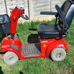 mobility scooter CareCo 4/8mph good working ,charger,key,good batteries,cover panels