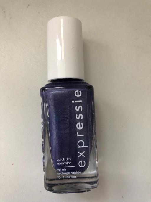 Buy & Sell Hertfordshire Dacorum - Photos for Essie quick dry nail polish (did it up)