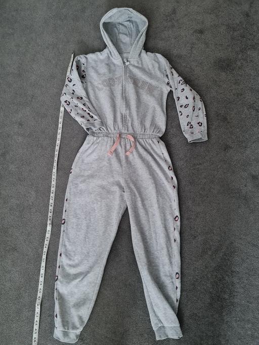 Buy & Sell Derbyshire South Derbyshire - Photos for Girls grey onesie