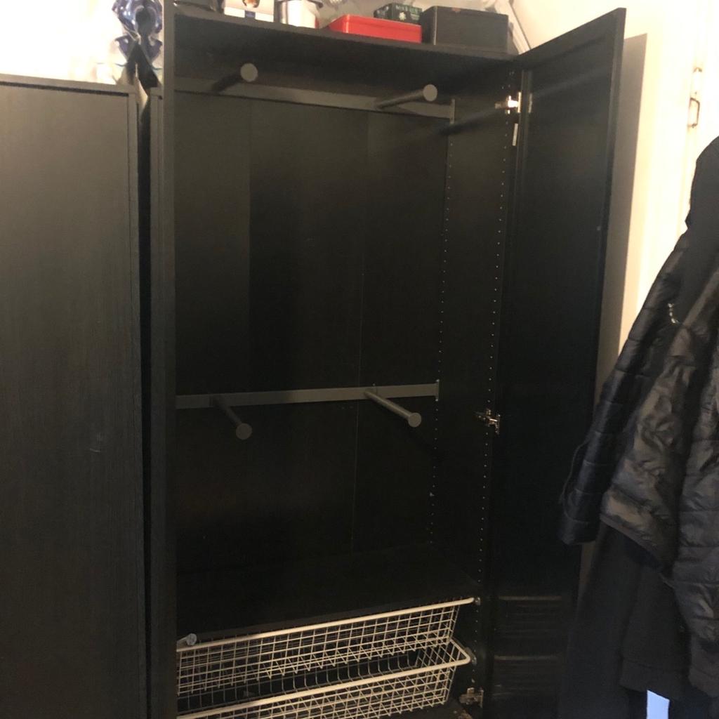 Free Ikea Wardrobe, Glass Door N10 Collection in N10 für 5,00