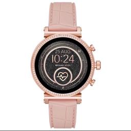 BRAND NEW ORIGINAL MICHAEL KORS
MKT5068 Access Sofie Smartwatch. Comes in its original box.

Originally for £229 but selling for £155
Open to reasonable offers