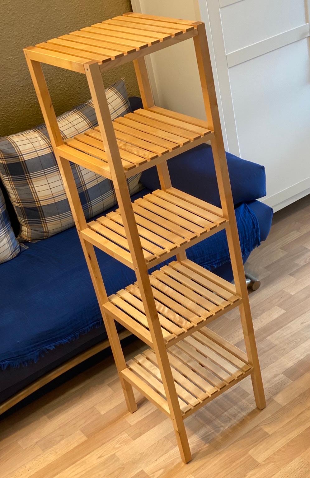 Schönes Holzregal fürs Bad oder Zimmer in 04159 Leipzig für 25,00 € zum ...
