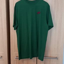 men's green medium sized Nike t shirt . New and  never been worn so it's it's in perfect condition..collection Hazel Grove