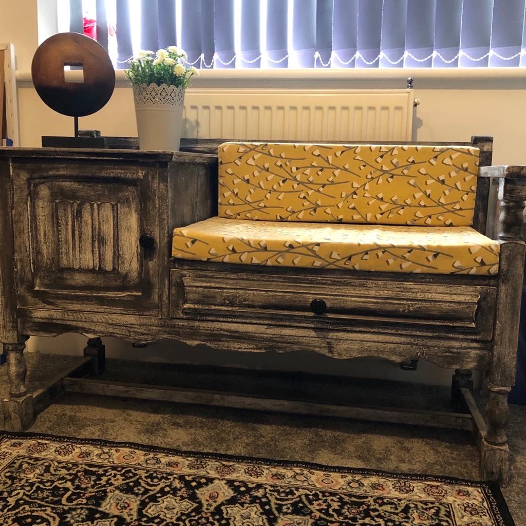 Solid hardwood telephone table or window seat has been painted and had new seat cushions bought and covered.
Good solid piece of furniture- two man lift don’t be deceived by its size!
Height 62
Width 43
Depth 108cm
Cushions are included - ornaments are not!