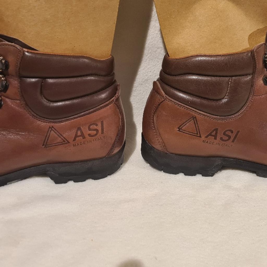 ASI LEATHER HIKING BOOTSBROWNSIZE 39eu/5 UKHIGH QUALITY LEATHER BOOTS. Just meticulously cleaned and polished. See photos for condition, flaws, size and materials. I can offer try before you buy option but if viewing on an auction site viewing STRICTLY prior to end of auction.  If you bid and win it's yours. Cash on collection or post at extra cost which is £5 Royal Mail 2nd class. I can offer free local delivery within five miles of my postcode which is LS104NF. Listed on five other sites so it may end abruptly. Don't be disappointed. Any questions please ask and I will answer asap.