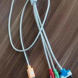 Ladekabel mit 3 Anschlüssen:
- Lightning-Stecker für IPhone
- 30pin-Stecker z. B. für IPod
- micro USB

auf der anderen Seite ist ein USB-A Anschluss um die Geräte Laden zu können.
