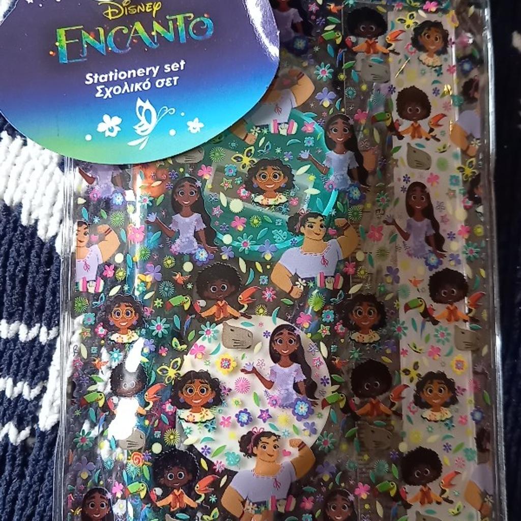 Disney Encanto stationary set in B71 Sandwell für 1,00 £ zum Verkauf
