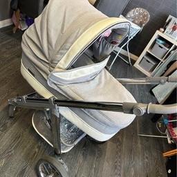 Bebecar ipop travel system grey

Comes with-
carrycot 
sit up unit 
car seat
Pram umbrella 
Changing bag
Raincover for pram and car seat 
Good condition 

£100

Collection only Snodland Kent.