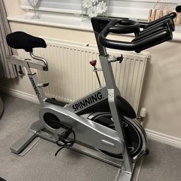 Star Trac Pro Spinning Bike for Sale

Good Condition

Dimensions 50″L x 22.5″W x 39″H (127cm x 57cm x 99cm)

Weight 130 Lbs. (59 Kg)

Collection - Hall Green B28 0TQ

Bank Transfer

Selling for genuine reason

£80.00