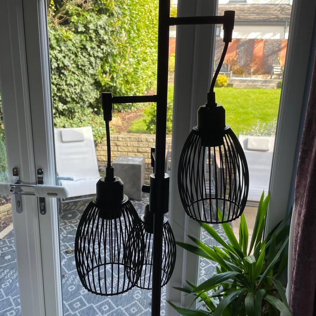 3 Pendant Floor Lamp in Cannock Chase for £40.00 for sale Shpock