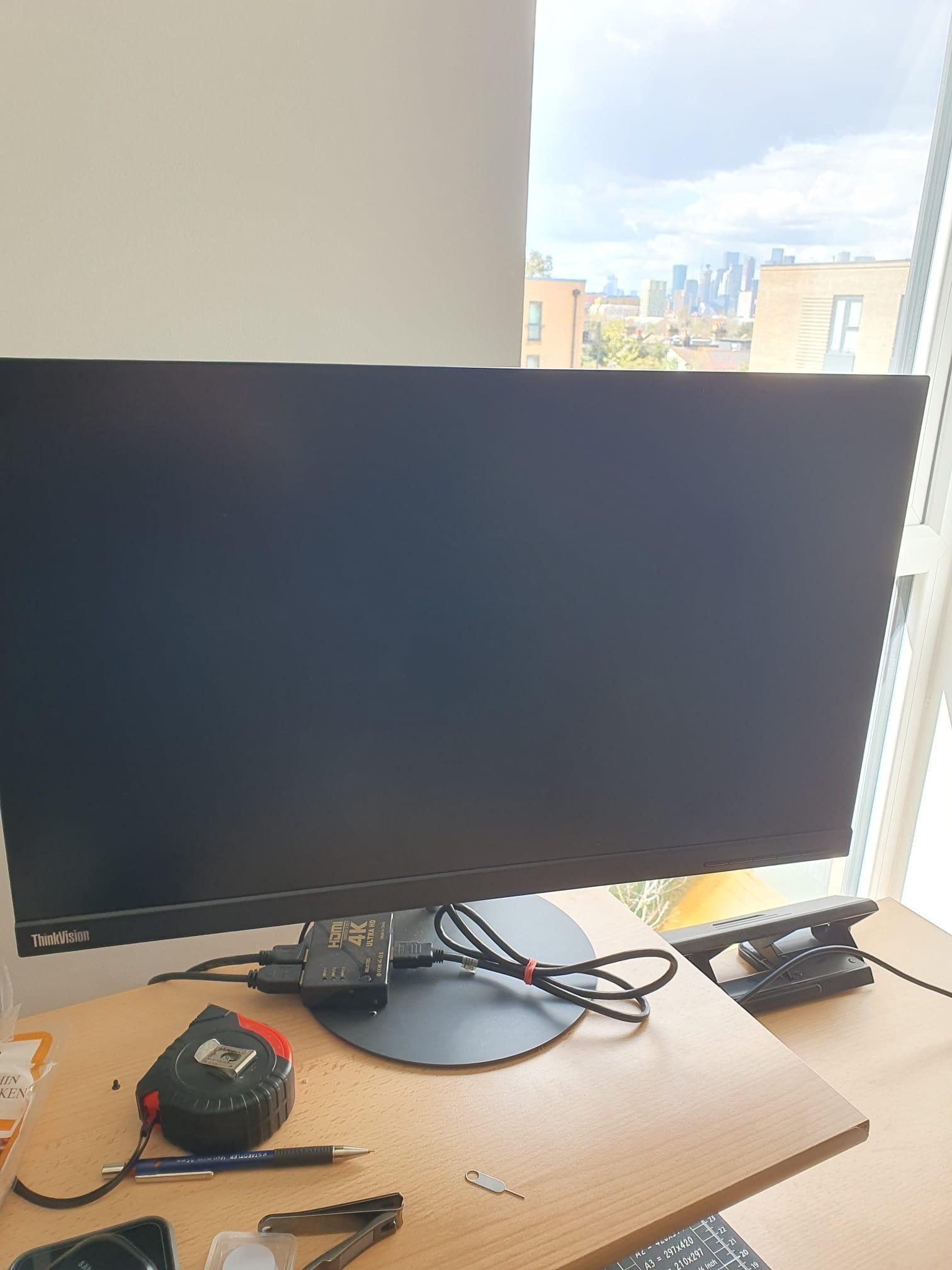 Lenovo Thinkpad Screen in SE7 Greenwich für 150,00 £ zum Verkauf ...
