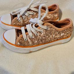 Girls Soulcal And Co Rose Gold Glitter Trainers Size C11. Very good used condition. Very little wear to soles. See photos for condition, flaws, size and materials. I can offer try before you buy option but if viewing on an auction site viewing STRICTLY prior to end of auction.  If you bid and win it's yours. Cash on collection or post at extra cost which is £4.55 Royal Mail 2nd class. I can offer free local delivery within five miles of my postcode which is LS104NF. Listed on five other sites so it may end abruptly. Don't be disappointed. Any questions please ask and I will answer asap.