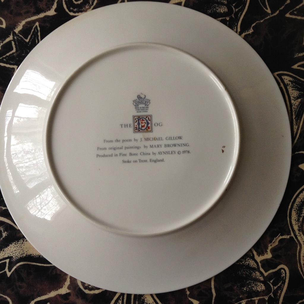 AYNSLEY DOG PLATE in Wolverhampton for £40.00 for sale | Shpock