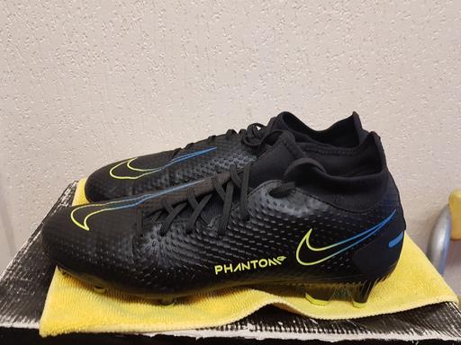 Buy & Sell Greater Manchester Manchester - Photos for nike phantom GT Academy football boots 9.5