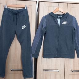 youths Nike Tracksuit age 12-13 . very god condition,  grey, like new. collection Hazel Grove