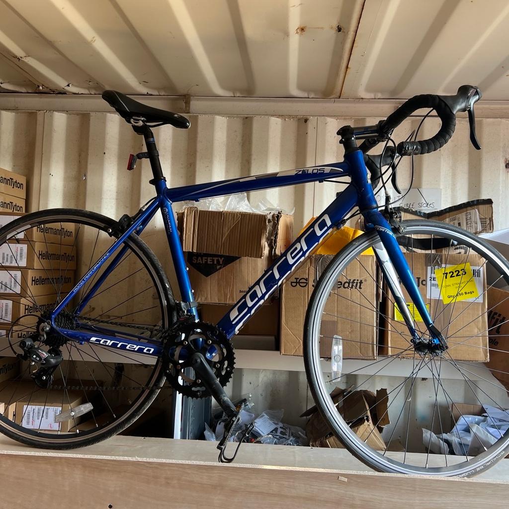 Carrera racing bike in London Borough of Hillingdon für 130,00 £ zum ...