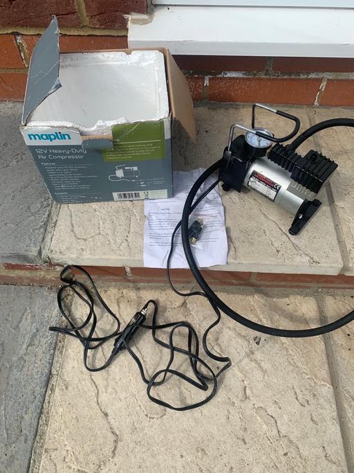 Vehicles West London Hillingdon - Photos for Air compressor 12v