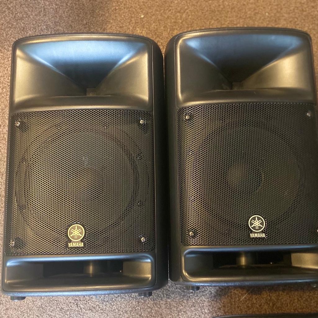 Yamaha StagePas 500 PA System Speaker Stands in PoultonwithFearnhead