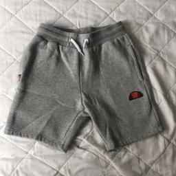 Great condition
Boys grey Ellesse shorts
Age 8/9