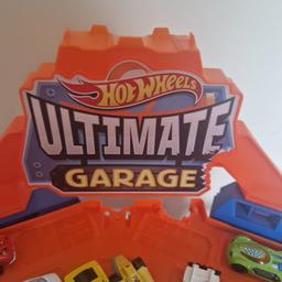 Hardly used as kept in grandparents house, fab condition
up to 90 car storage space
selling for £100 in Smyths
selling £55