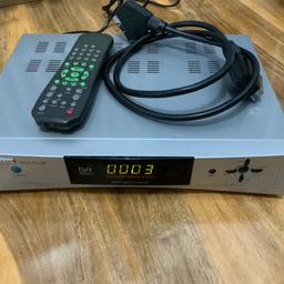 Satellite receiver will work on scart or RF out
Comes with scart lead
This is not a HD box