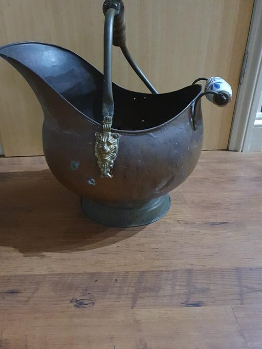 Buy & Sell South Yorkshire Doncaster - Photos for antique coal/wood bucket.