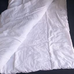 2 single silent night 13.5 tog duvet clean but been stored away could do with freshening up not used for a while ....Will sell separately