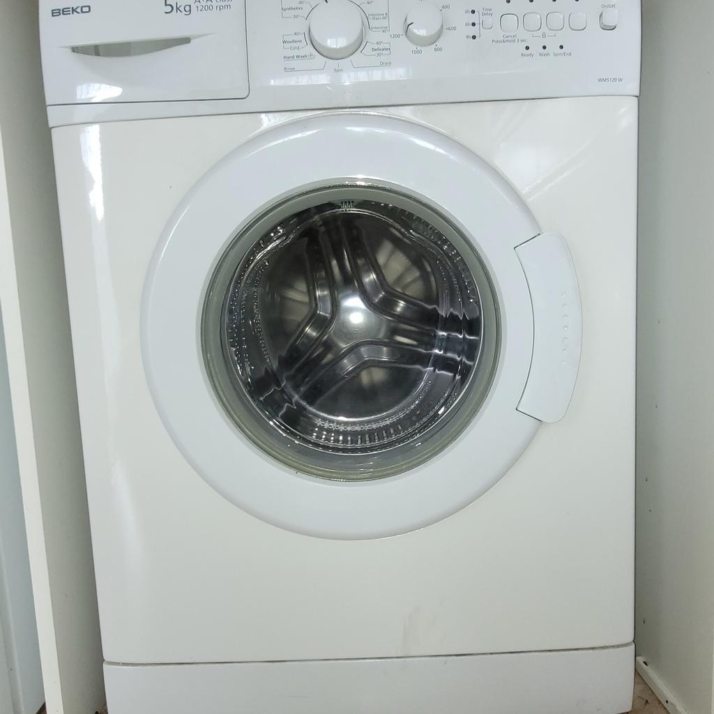 Beko WM5120W Washing Machine in UB8 London für £ 80,00 zum Verkauf ...