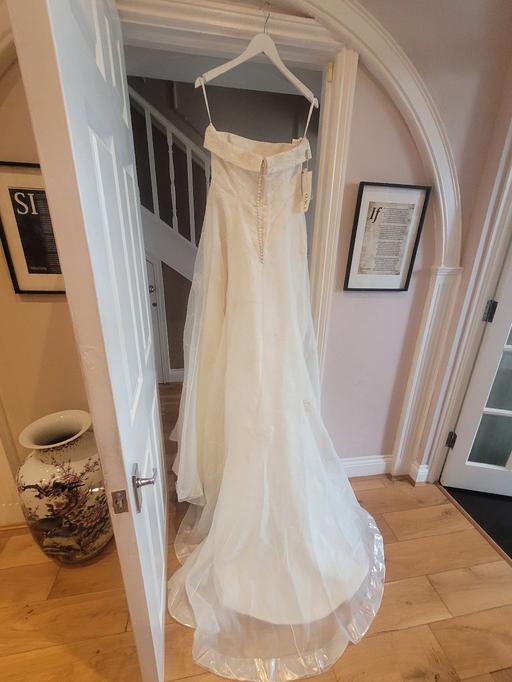 Buy & Sell Essex Epping Forest - Photos for Clara Rosa Wedding Dress Size 12