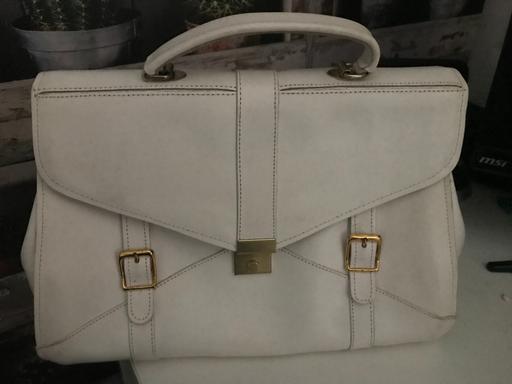 Buy & Sell Northumberland Hartford - Northumberland - Photos for VINTAGE REAL LEATHER HANDBAG - WHITE LEATHER