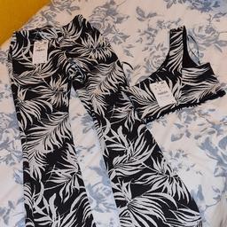 Zara belly top and leggings out fit
Stretch material size S will fit UK size 8 or 10
RRP £39