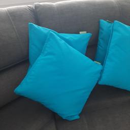 out door  cushions  waterproof  almost  brand new  no marks  or damage  
4 in total  
collection only
